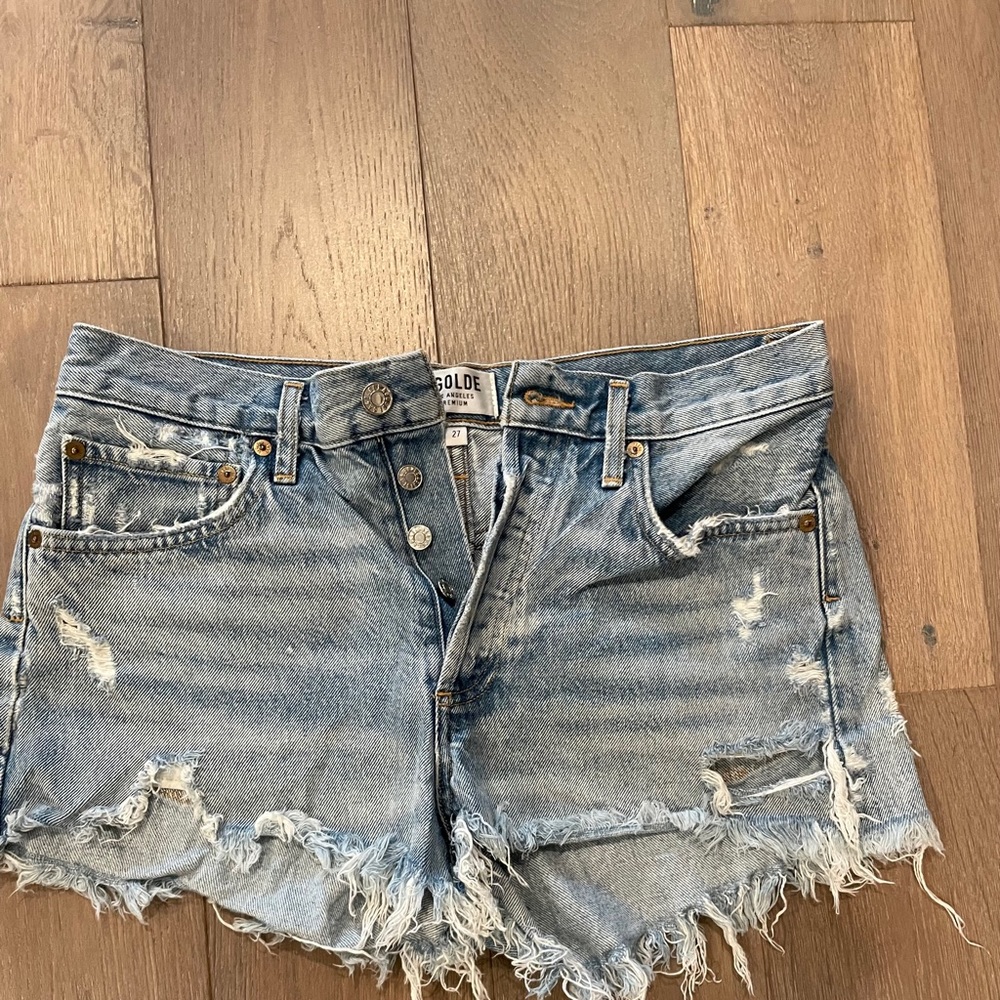AGOLDE  denim distressed shorts size 27